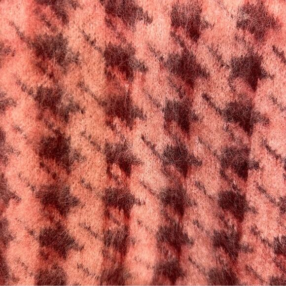 Pinch Pink Red Houndstooth Oversized Sweater Size Large NWT - Picture 9 of 13